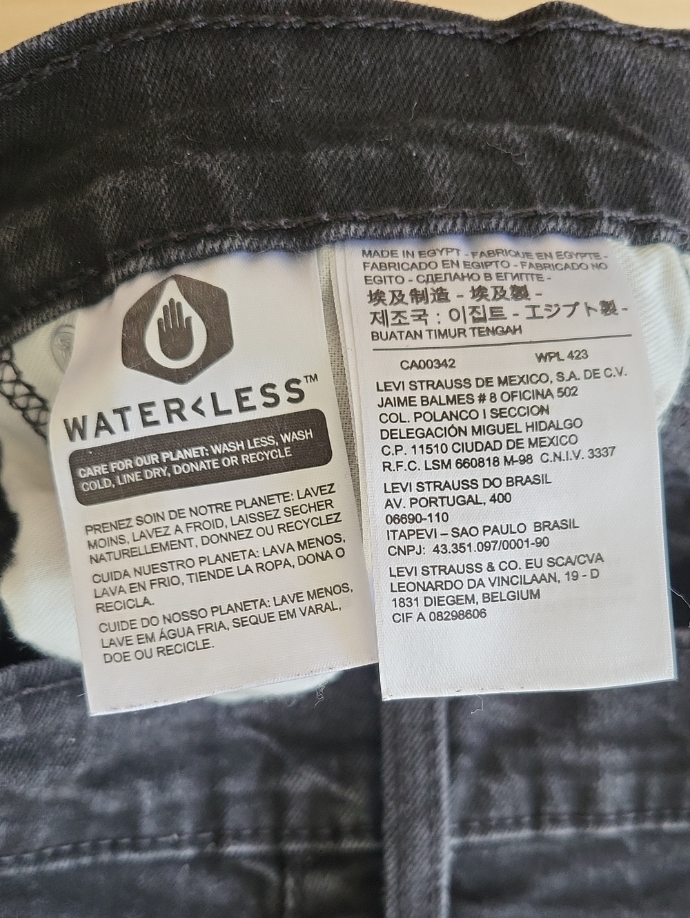 Black Levi Strauss 514 Size W29 L30 - Picture 4 of 4